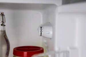 PT-F210S PremierTech Frigorifero Doppia Porta Silver 204 litri E 40dB con congelatore 4 **** stelle luce interna