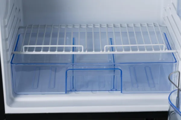 PremierTech Mini Frigo 90L con Congelatore Trivalente 220V 12V Gas Libera Installazione PTF90L3