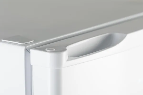 PremierTech Congelatore Verticale Freezer Bianco 64 litri -24° Classe E 4**** Stelle 3 Cassetti PT64FR