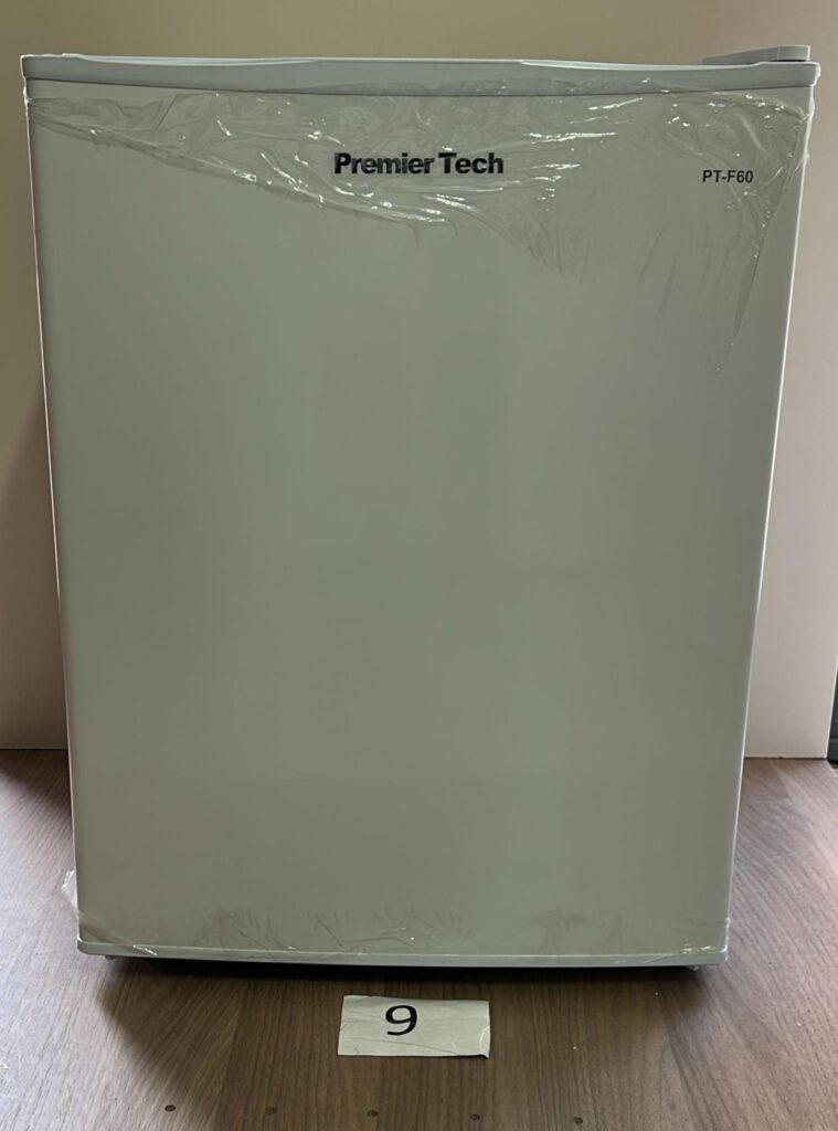 ** Mini Frigo Bar Hotel Ufficio da 58 Litri Bianco 39dB Classe E ** Mini Frigo Bar Hotel Ufficio da 58 Litri Bianco 39dB Classe E