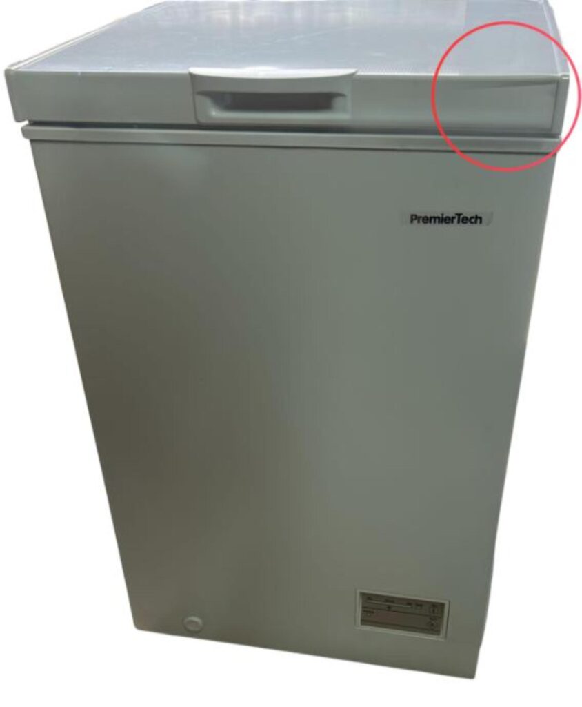 ** Congelatore a Pozzetto 98 litri con cestello pozzo 4 Stelle Classe energetica E ** Congelatore a Pozzetto 98 litri con cestello pozzo 4 Stelle Classe energetica E