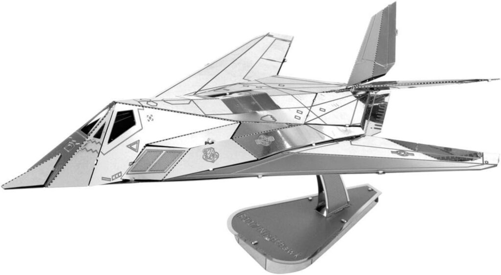 MetalEarth Aviation: F-117 NIGHTHAWK misure 12